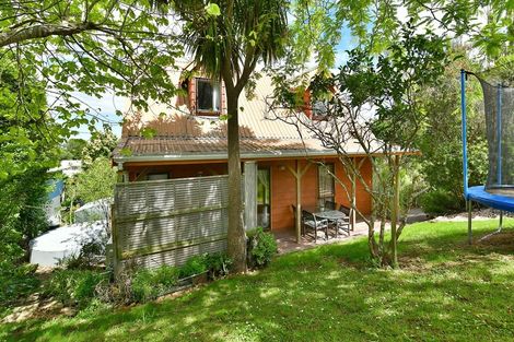 Photo of property in 26a Brian Crescent, Stanmore Bay, Whangaparaoa, 0932