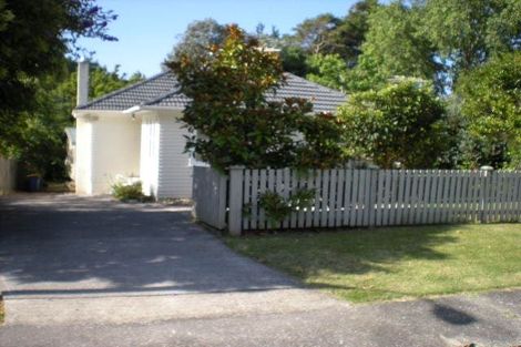 Photo of property in 10 Linwood Avenue, Forrest Hill, Auckland, 0620