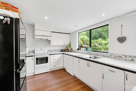 Photo of property in 1721a Akatarawa Road, Akatarawa Valley, Upper Hutt, 5372