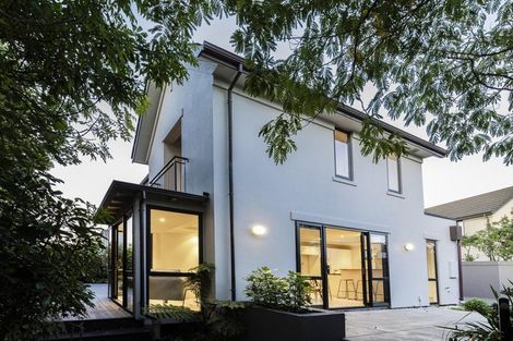 Photo of property in 31 Mcdougall Avenue, St Albans, Christchurch, 8014