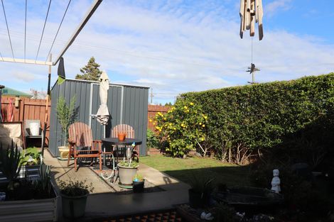 Photo of property in 84 Hakanoa Street, Huntly, 3700