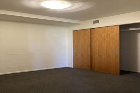 Photo of property in 8/80 Salamanca Road, Kelburn, Wellington, 6012