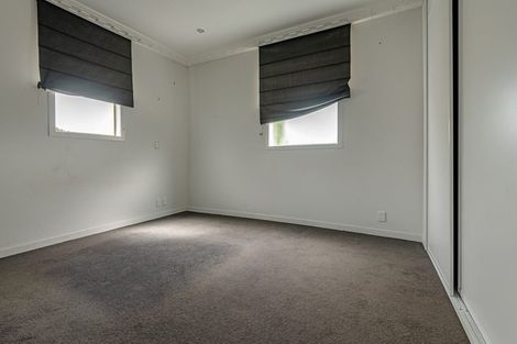 Photo of property in 2 Kowhai Street, Tokomaru, Palmerston North, 4474