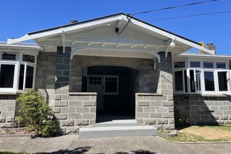 Photo of property in 69 Paynters Avenue, Strandon, New Plymouth, 4312