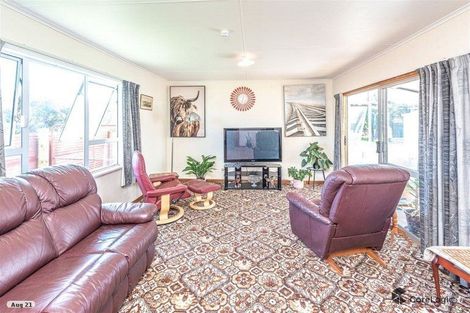 Photo of property in 202 Puriri Street, Castlecliff, Whanganui, 4501