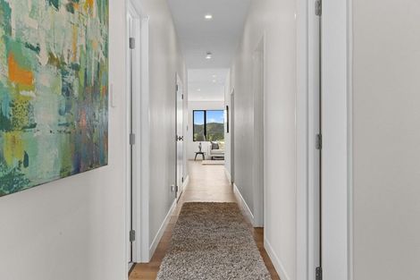 Photo of property in 27 Mahi Road, Helensville, 0800