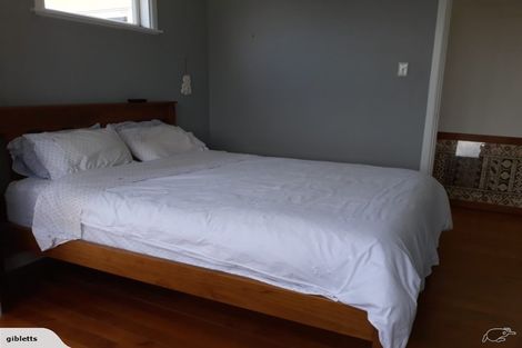 Photo of property in 1/20 Philson Terrace, Browns Bay, Auckland, 0630