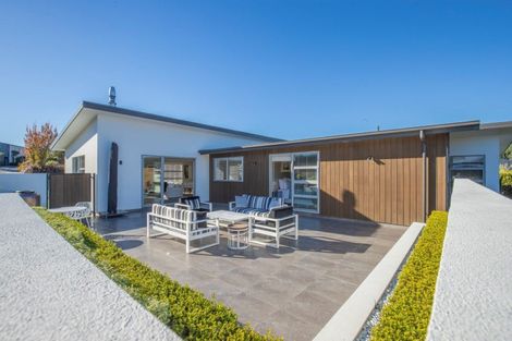 Photo of property in 36 Minaret Ridge, Wanaka, 9305