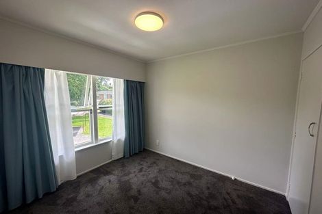 Photo of property in 1/16 Diana Drive, Glenfield, Auckland, 0627