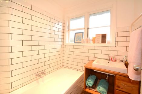 Photo of property in 5 Ellersley Street, Halfway Bush, Dunedin, 9010