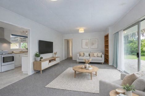 Photo of property in 9 Hardie Grove, Featherston, 5710