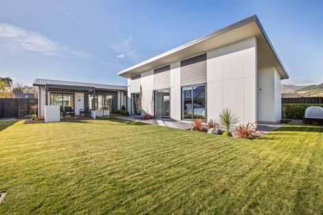 Photo of property in 32 Ardrossan Way, Tai Tapu, 7672