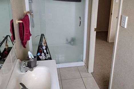 Photo of property in 1 Cumbria Way, Hamilton East, Hamilton, 3216