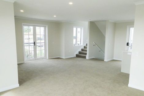 Photo of property in 92 Arrowsmith Drive, Flat Bush, Auckland, 2019