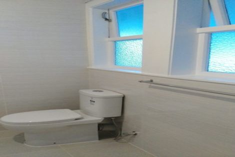 Photo of property in 44 Brandon Road, Glen Eden, Auckland, 0602