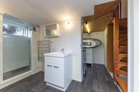 Photo of property in 7 Beach Valley Road, Piha, New Lynn, 0772