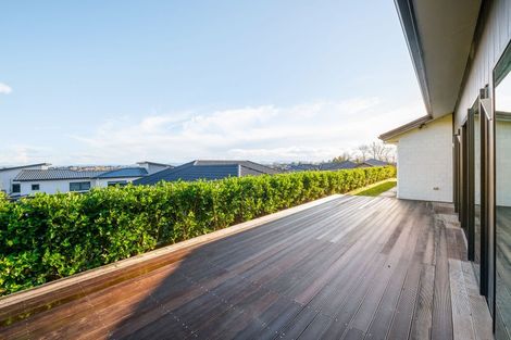 Photo of property in 9 Gallants Place, Flagstaff, Hamilton, 3210