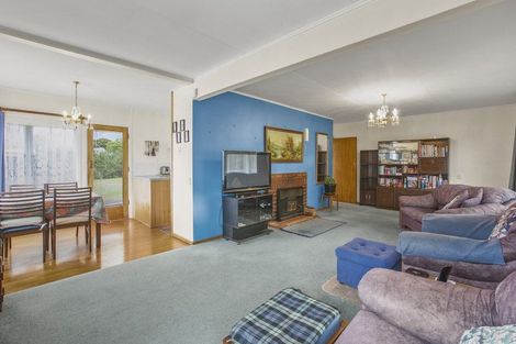 Photo of property in 32 Budleigh Street, Frankleigh Park, New Plymouth, 4310