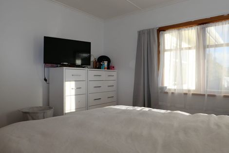 Photo of property in 9 Iti Street, Otaki, 5512