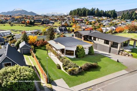 Photo of property in 95 Plantation Road, Wanaka, 9305