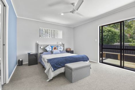 Photo of property in 96 Brian Crescent, Stanmore Bay, Whangaparaoa, 0932