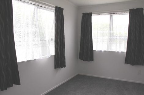 Photo of property in 3 Lewis Street, Blockhouse Bay, Auckland, 0600