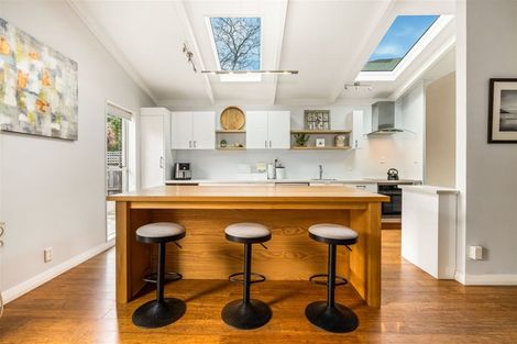 Photo of property in 31 Sumnervale Drive, Sumner, Christchurch, 8081