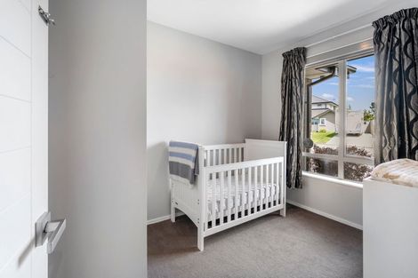 Photo of property in 10 Pahua Street, Pegasus, 7612