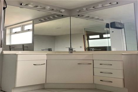 Photo of property in 112a Penruddock Rise, Westmorland, Christchurch, 8025