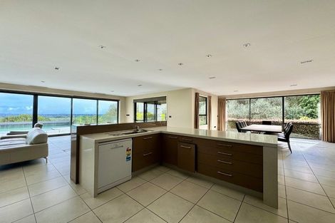 Photo of property in 45 Harry Dreadon Road, Opaheke, Papakura, 2584