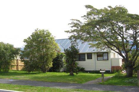 Photo of property in 22 Bayview Street, Kaikoura, 7300