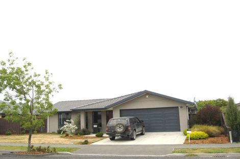 Photo of property in 38 Puhara Avenue, Parklands, Christchurch, 8083