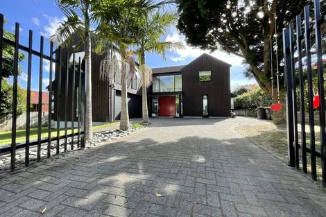 Photo of property in 14 Corriedale Place, Somerville, Auckland, 2014