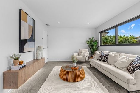 Photo of property in 10 Kendal Avenue, Burnside, Christchurch, 8053