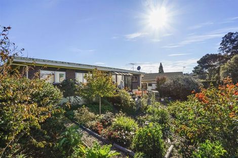 Photo of property in 2/178 Stapleford Crescent, Browns Bay, Auckland, 0630