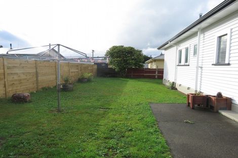Photo of property in 74-76 Main Street, Reefton, 7830