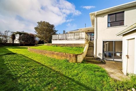 Photo of property in 301 High Street, Eltham, 4322