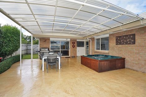 Photo of property in 36 Macmurdo Avenue, Glenview, Hamilton, 3206