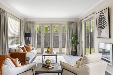 Photo of property in 2/745 Acacia Bay Road, Acacia Bay, Taupo, 3330