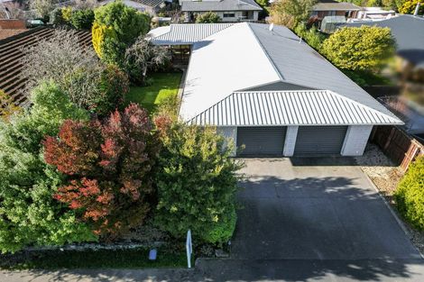 Photo of property in 12 Kinley Street, Rangiora, 7400