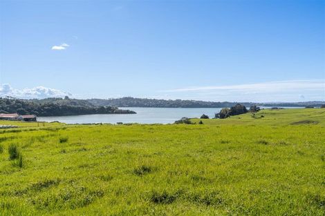 Photo of property in 11 Te Pae Okura Drive, Okura, 0792