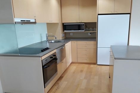 Photo of property in Sanctum Apartment, 10 Ebor Street, Te Aro, Wellington, 6011