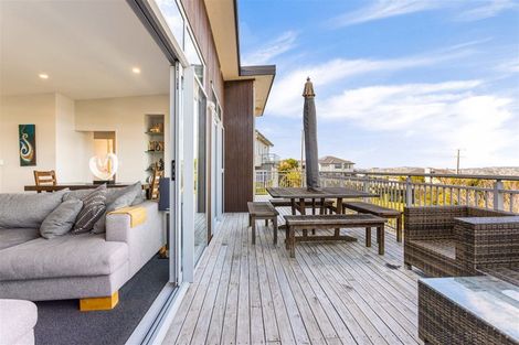 Photo of property in 66 Maire Road, Orewa, 0931