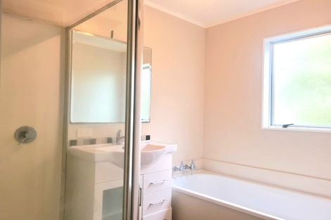 Photo of property in 55 Hazlewood Avenue, Karori, Wellington, 6012