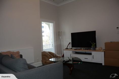 Photo of property in 15 Portland Crescent, Thorndon, Wellington, 6011