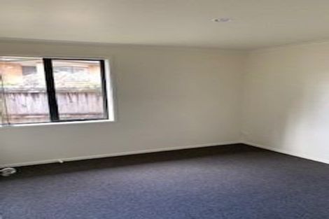 Photo of property in 6 Claywest Place, Glen Eden, Auckland, 0602