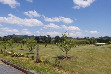 Photo of property in 76 Markham Road Ararimu Auckland - Franklin