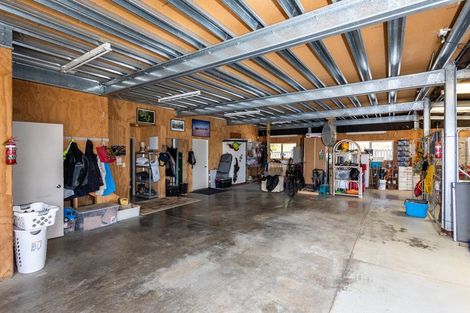 Photo of property in 38b Pipitiwai Drive, Helensville, Kaukapakapa, 0871