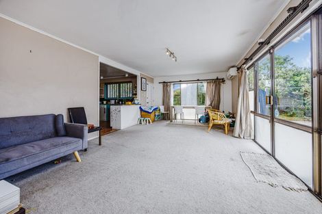 Photo of property in 114 Old Wairoa Road, Papakura, 2110