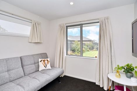 Photo of property in 6 Te Whenu Crescent, Marshland, Christchurch, 8083